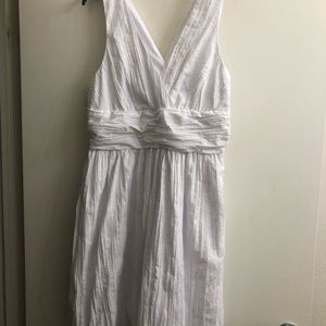 Woman’s size 16 sundress.